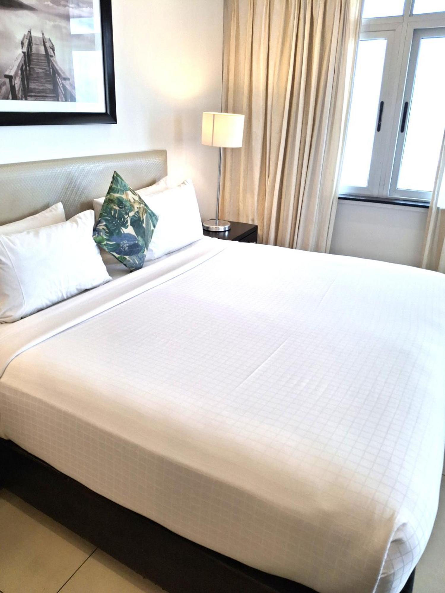 דורבן Parade Hotel מראה חיצוני תמונה