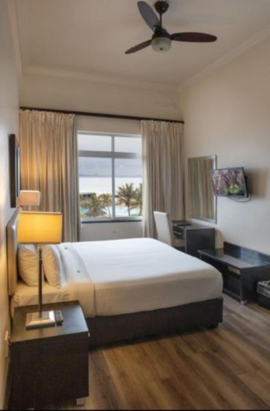 דורבן Parade Hotel מראה חיצוני תמונה